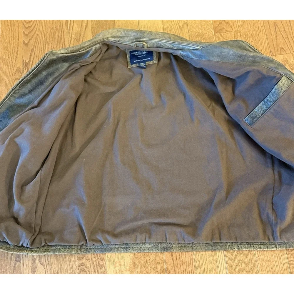 Vintage American Eagle Mens 100% Leather Bomber Jacket XXL Distressed Look Edgy